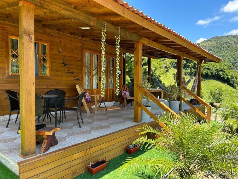 Sitio Vale Das Pedras Алфреду-Вагнер Экстерьер фото